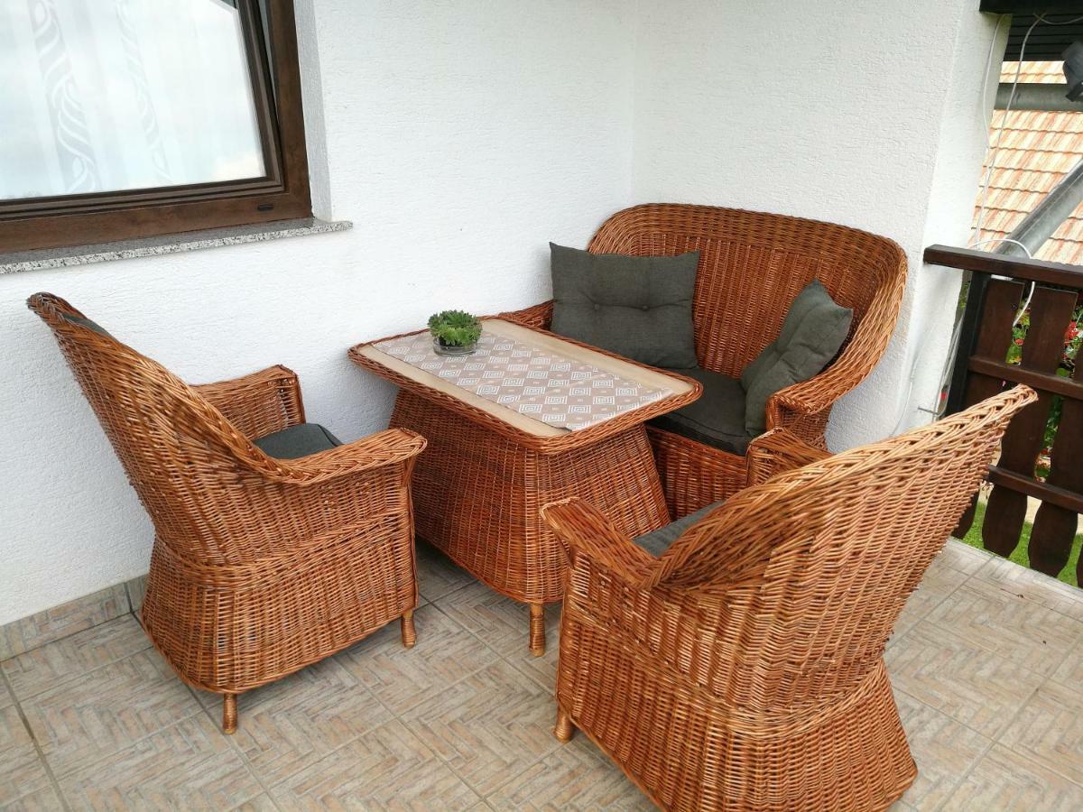 Apartment Manda Rakovica Exterior photo